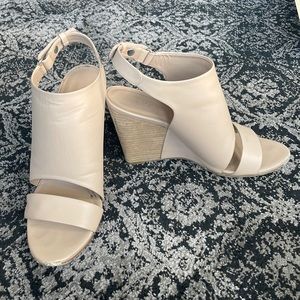 Vince Nude Wedges Sz 40